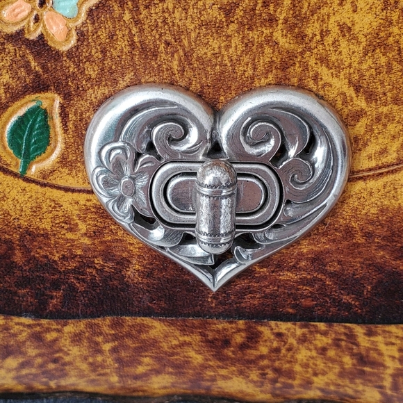 Handmade Leather Shoulder Bag - Picture 7 of 9